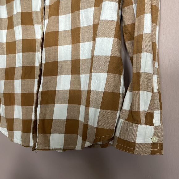 Vintage Old Navy Plaid Button Up - Picture 4 of 6
